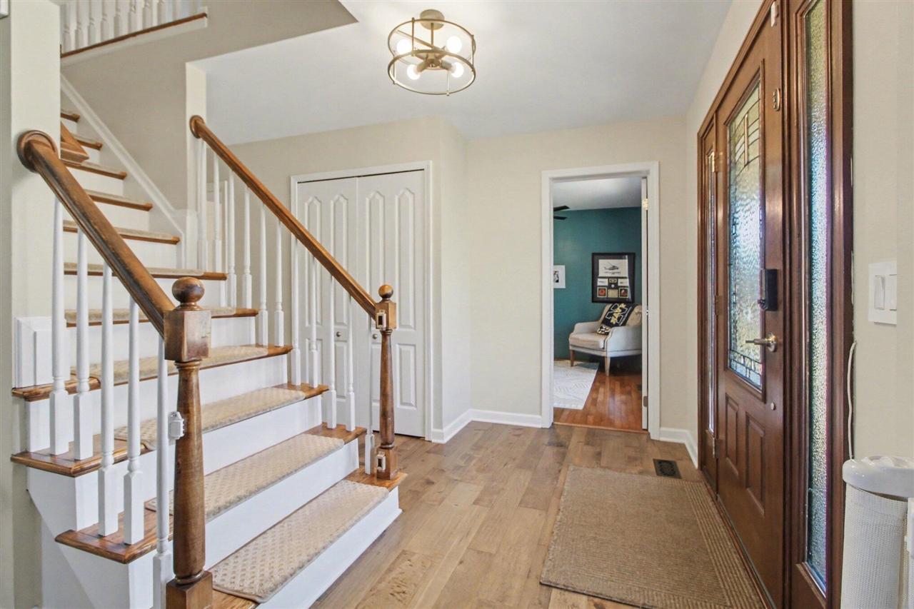 10030 Tennyson Drive, Plymouth, MI, 48170-3646