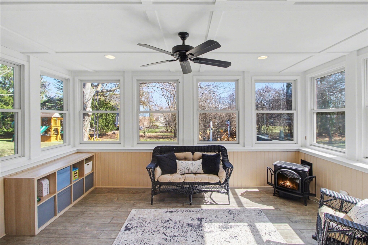 10030 Tennyson Drive, Plymouth, MI, 48170-3646