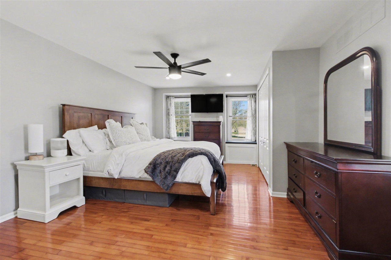 10030 Tennyson Drive, Plymouth, MI, 48170-3646