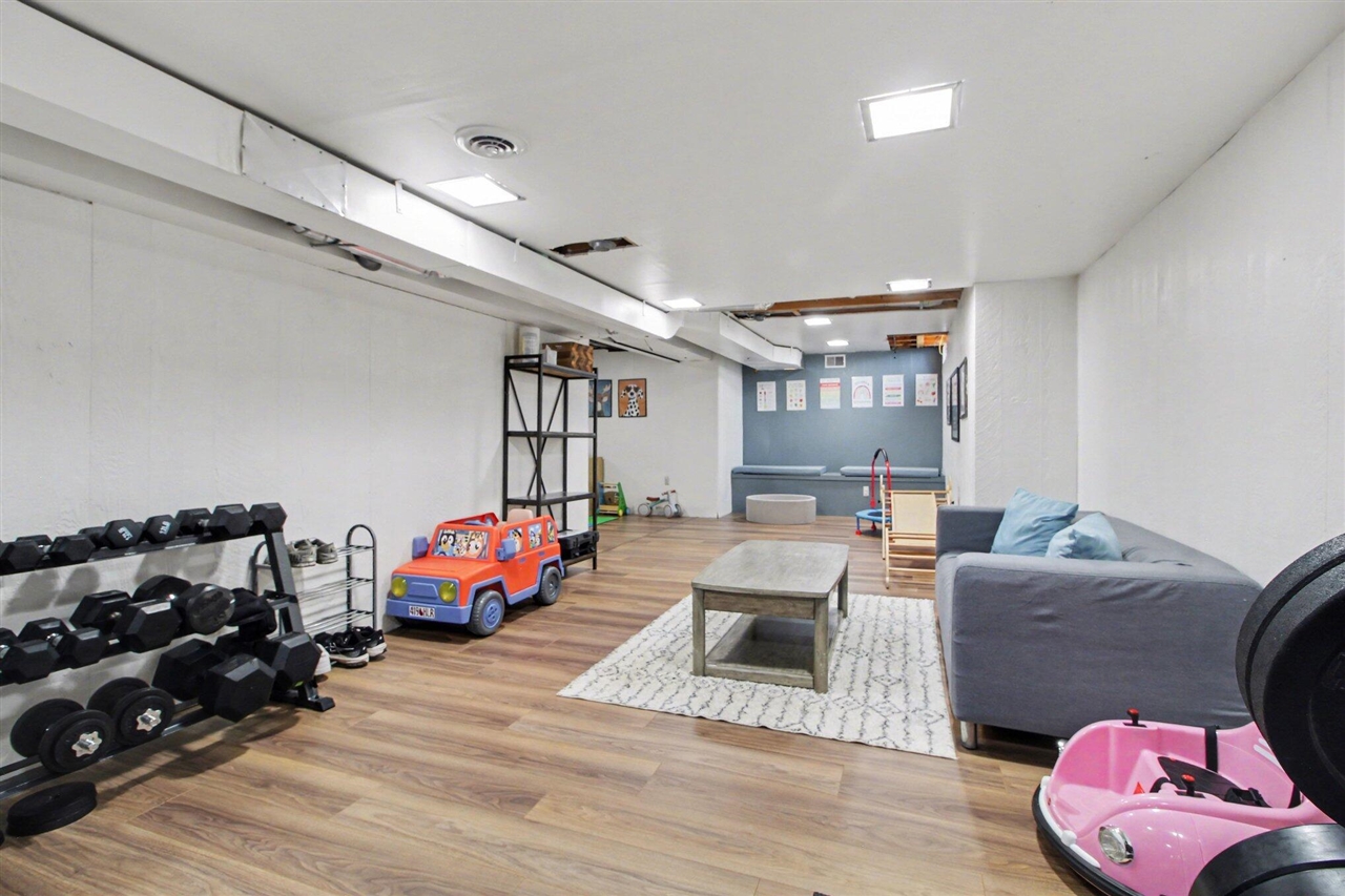 10030 Tennyson Drive, Plymouth, MI, 48170-3646