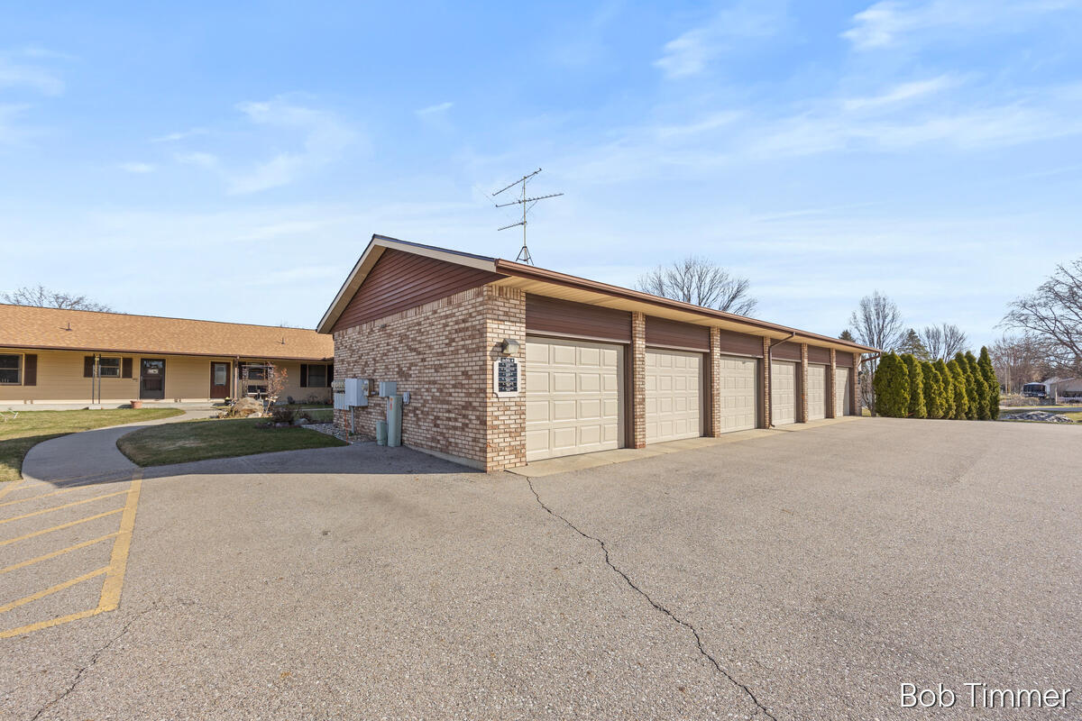 Homes for sale in Hudsonville, MI | 2881 N Wentward Ct #43, Hudsonville, MI 49426 | MLS# 70518731