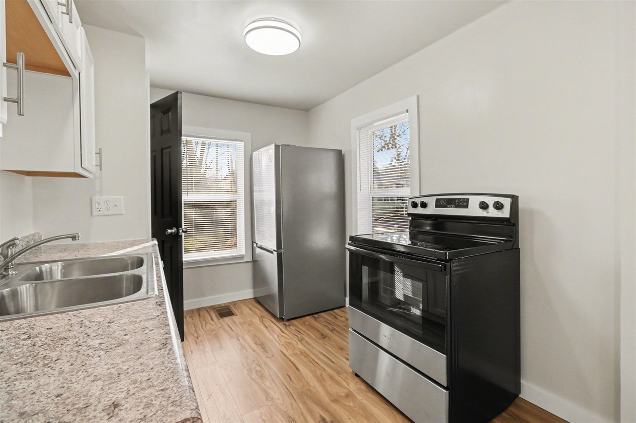 620 Charlotte Avenue, Kalamazoo, MI, 49048-1806