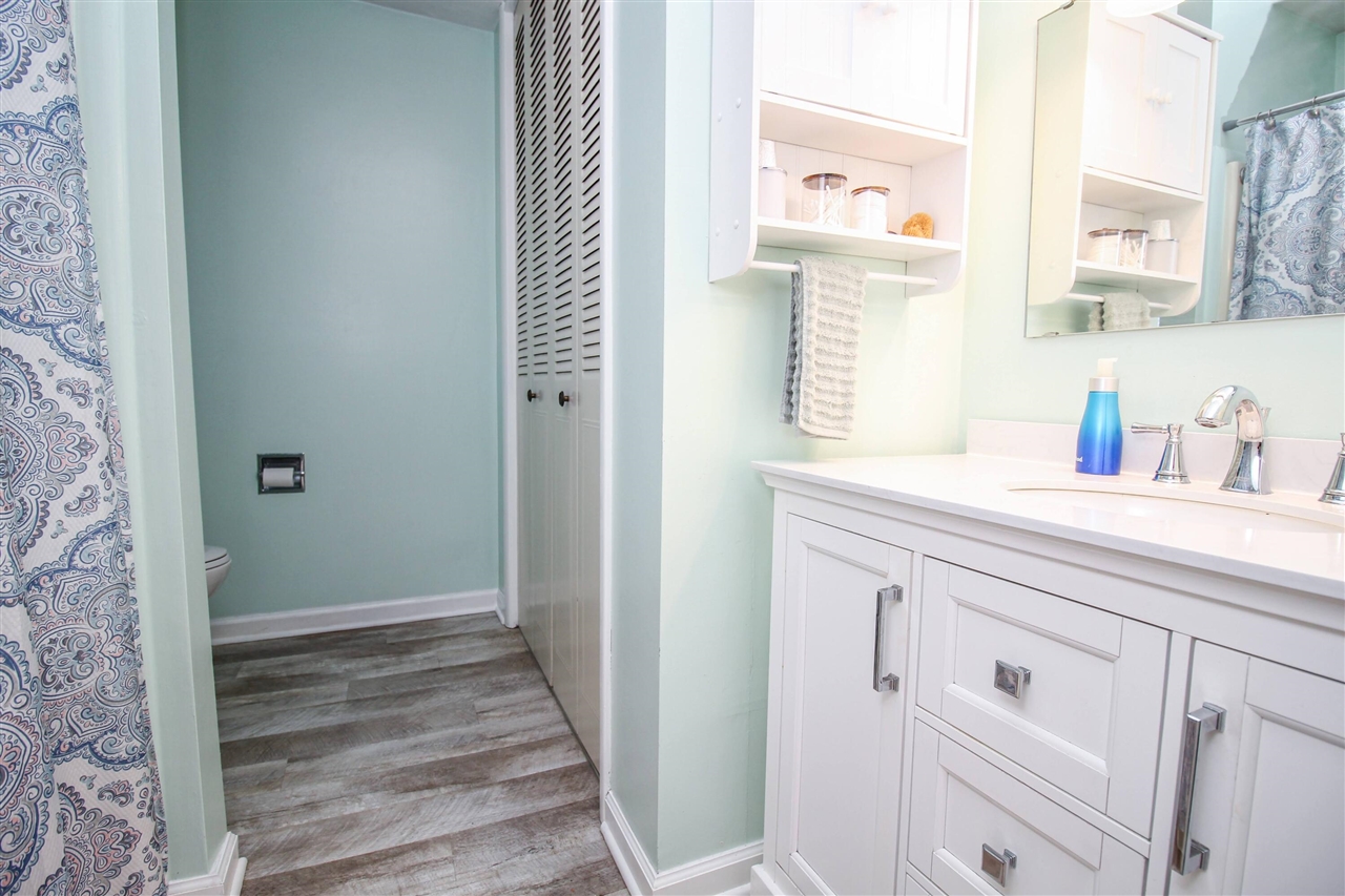 708 Wilshire Drive, Sturgis, MI, 49091-8820