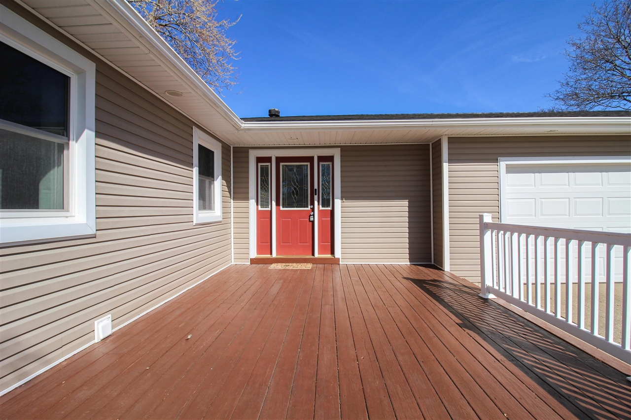 708 Wilshire Drive, Sturgis, MI, 49091-8820