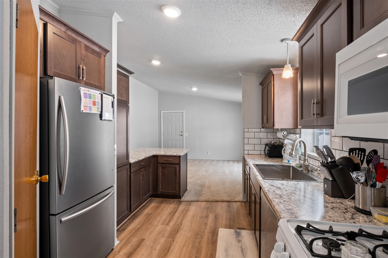 11310 W Bluewater Highway, Lowell, MI, 49331-8701