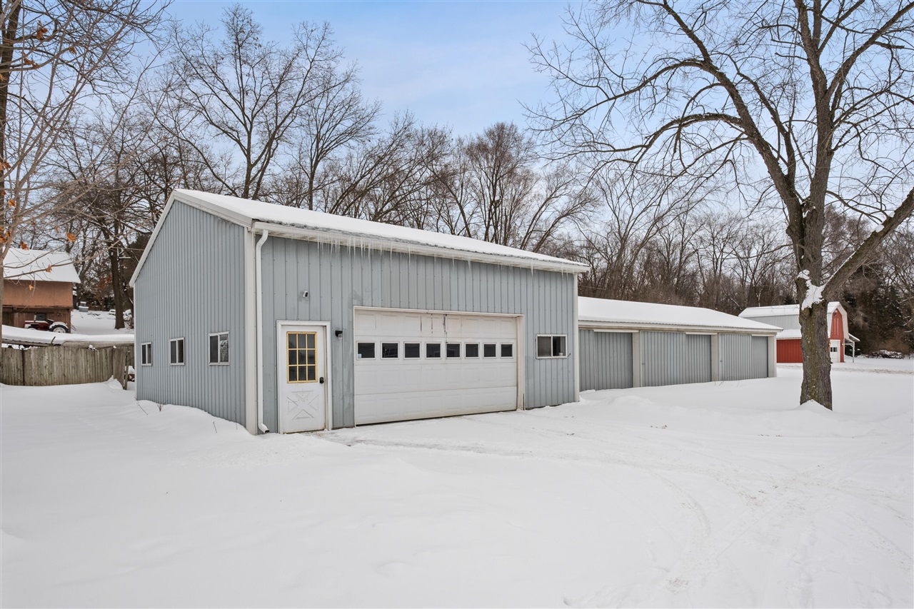 11310 W Bluewater Highway, Lowell, MI, 49331-8701