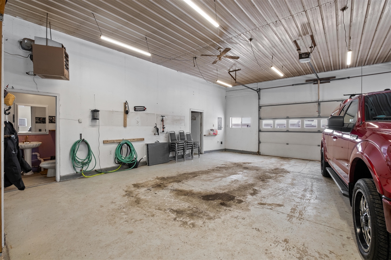 11310 W Bluewater Highway, Lowell, MI, 49331-8701