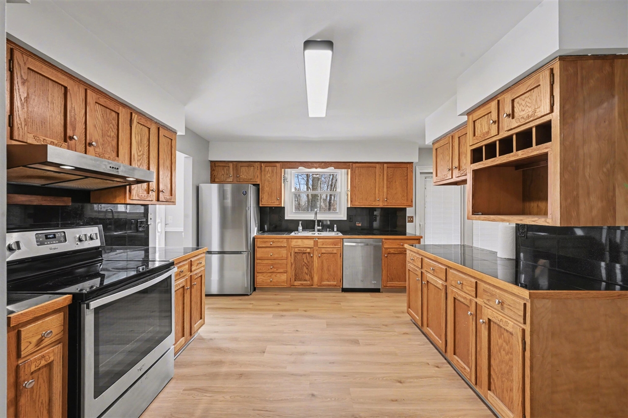 96 Windingwood Drive, Kalamazoo, MI, 49009-9143