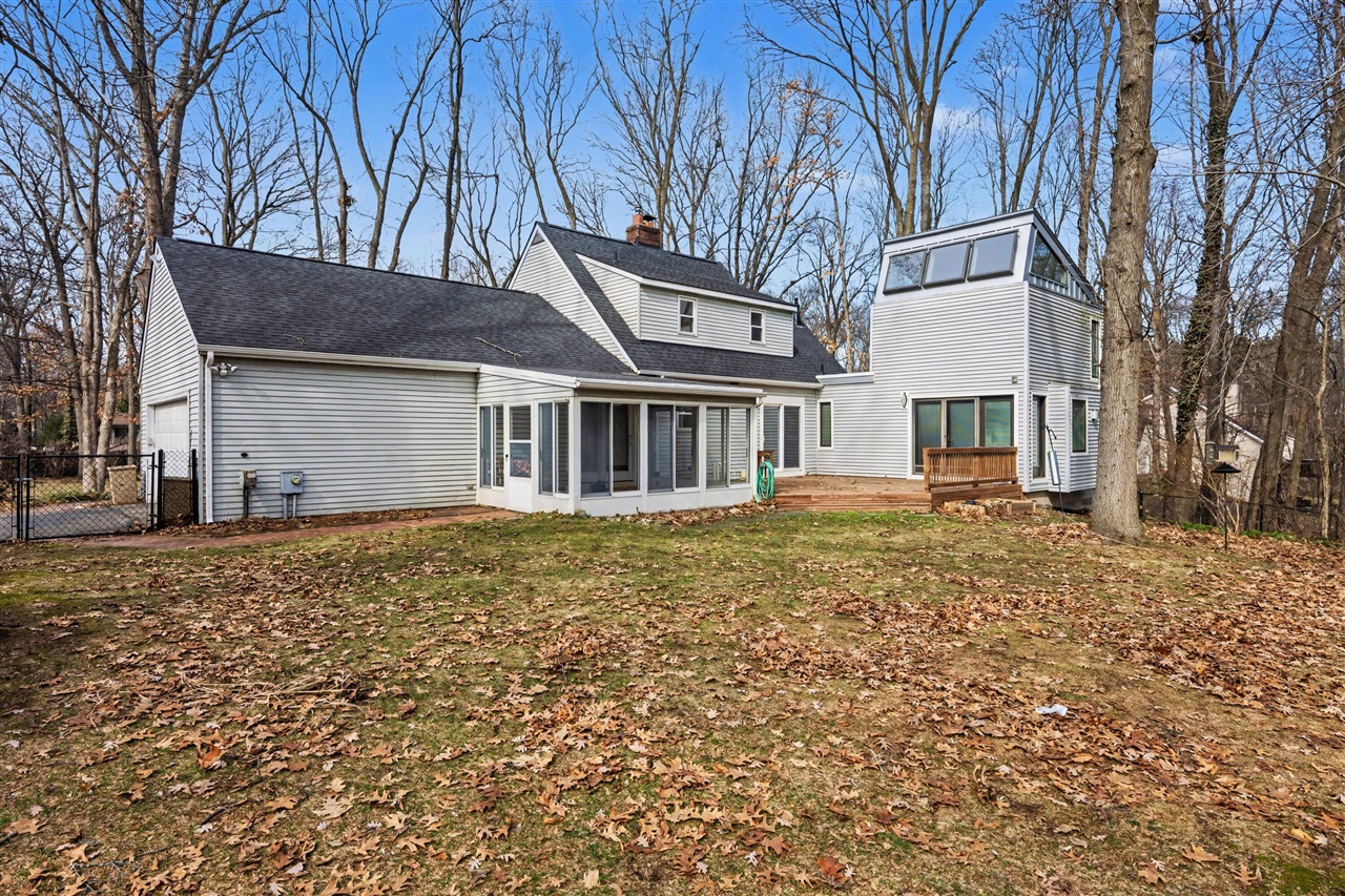 96 Windingwood Drive, Kalamazoo, MI, 49009-9143