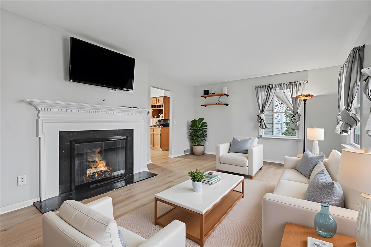 96 Windingwood Drive, Kalamazoo, MI, 49009-9143