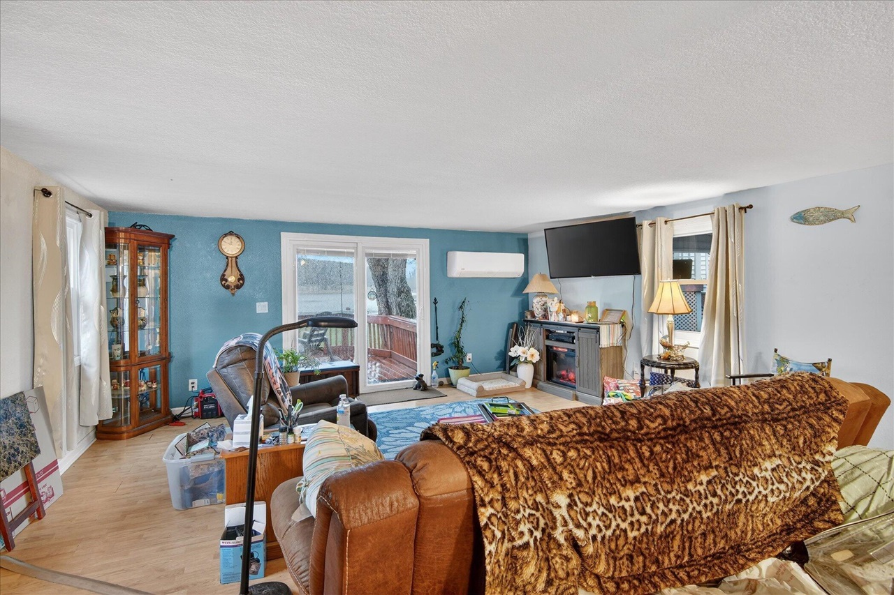 9621 Lakeview Drive, Jerome, MI, 49249-9441