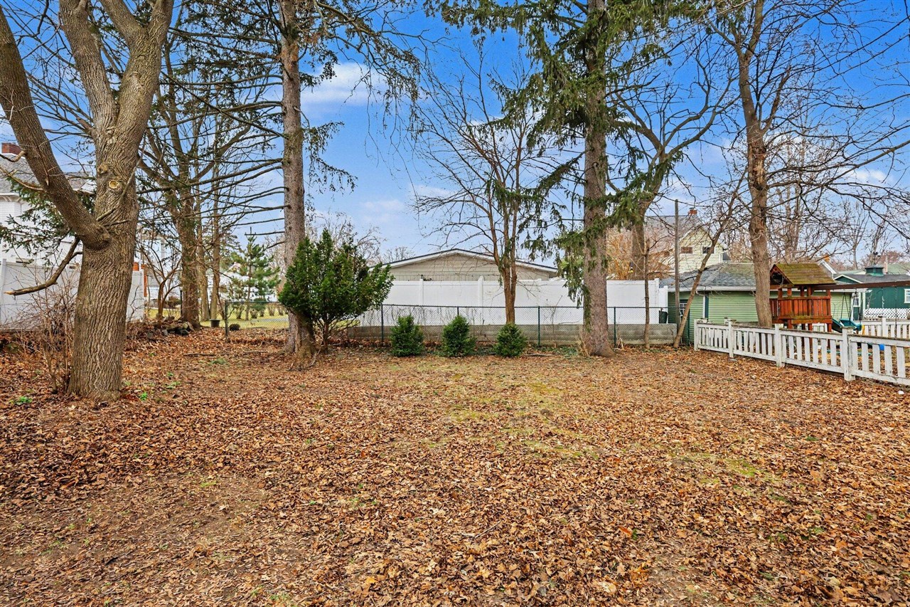 308 S Center Street, Stockbridge, MI, 49285-9111