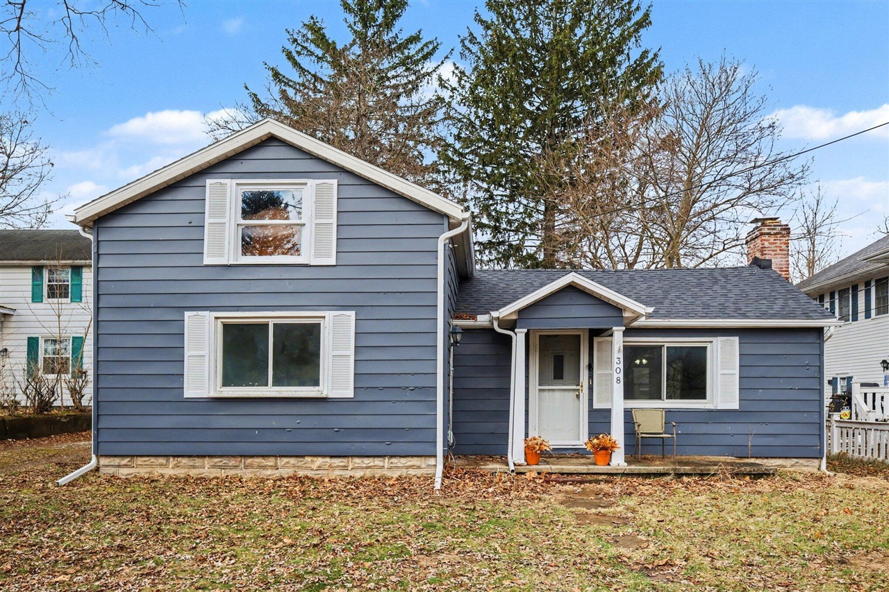 308 S Center Street, Stockbridge, MI, 49285-9111