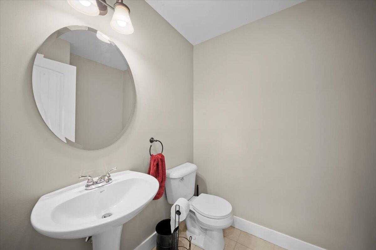 863 Cedar Woods Trail, Muskegon, MI, 49441-5984