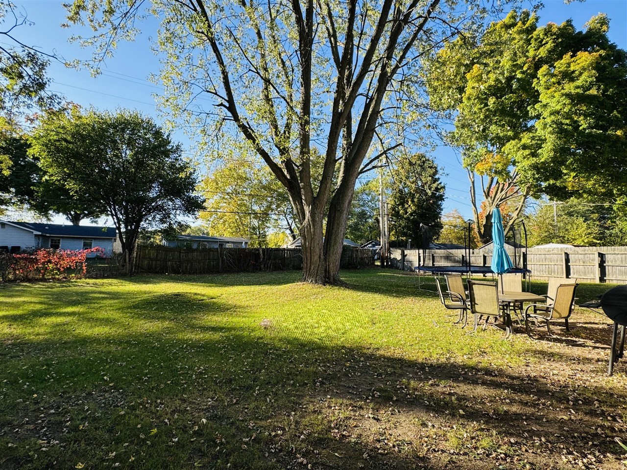 2420 Floral Drive, Niles, MI, 49120-4570