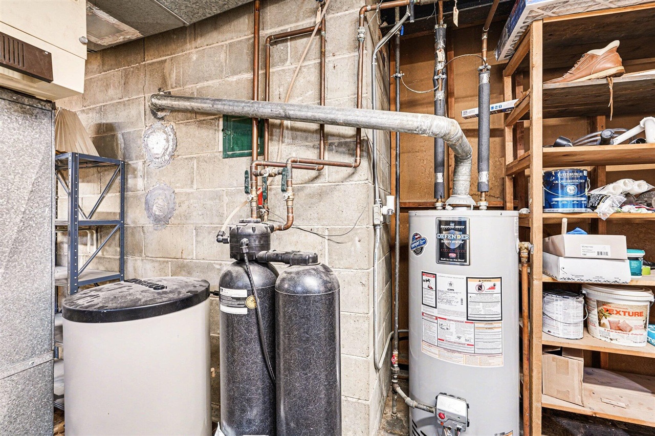 145 Pleasantview Drive, Battle Creek, MI, 49017-3327