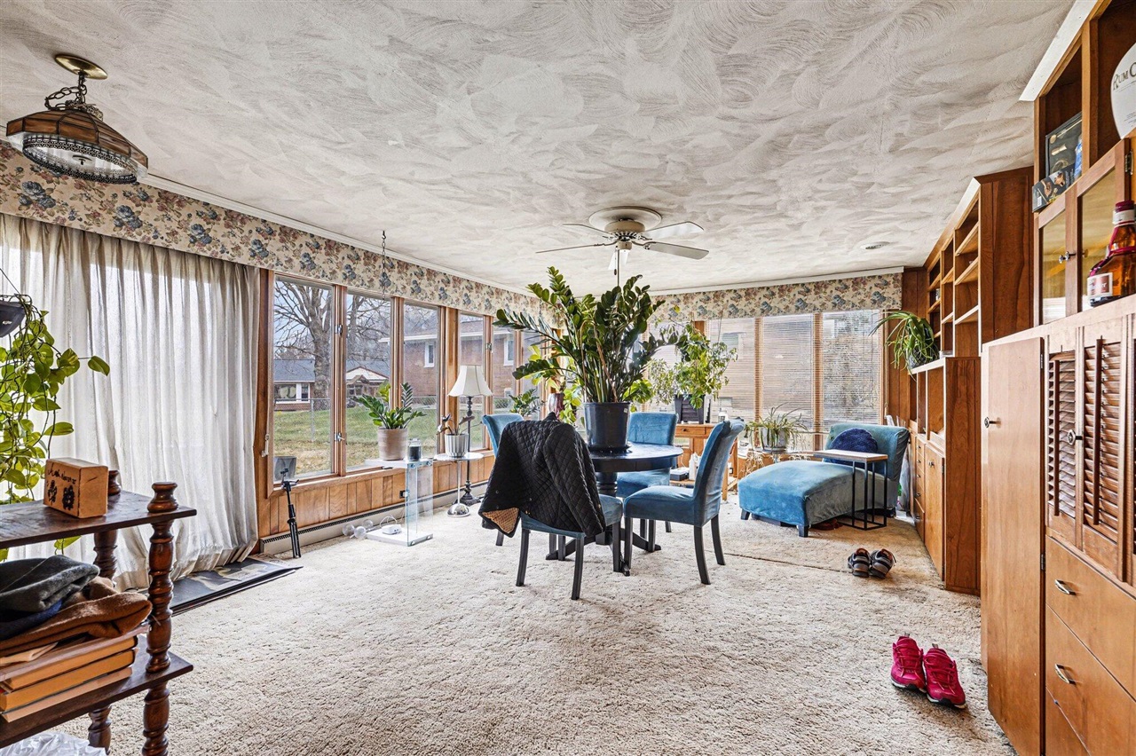 145 Pleasantview Drive, Battle Creek, MI, 49017-3327