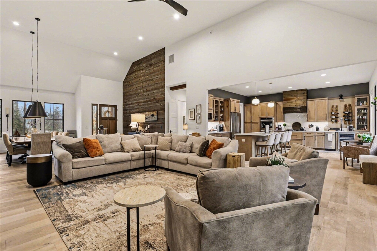 7 Preserve Way, New Buffalo, MI, 49117-8834