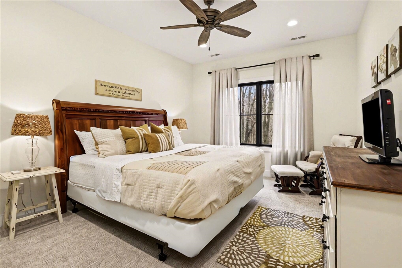 7 Preserve Way, New Buffalo, MI, 49117-8834