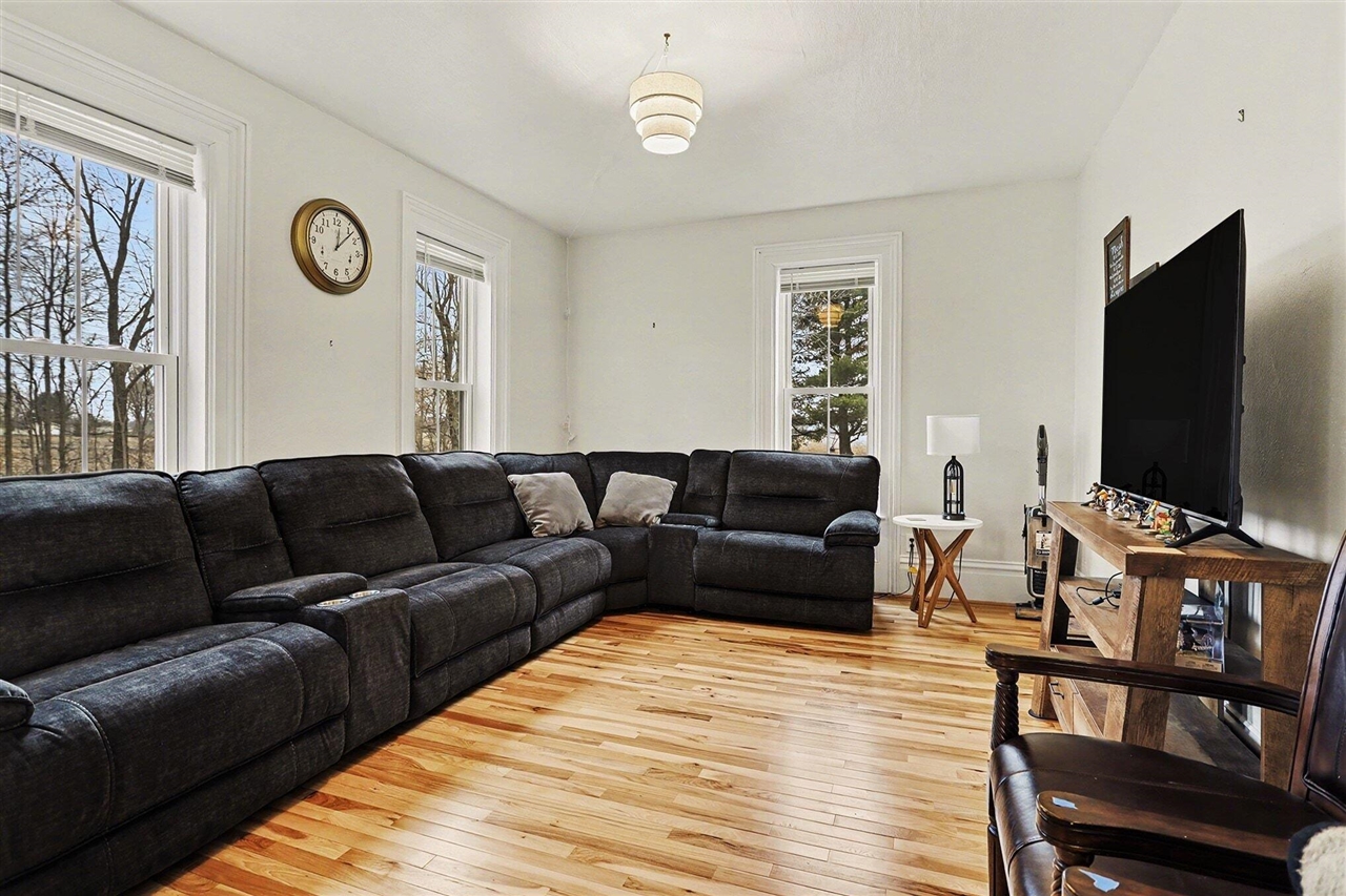 89836 23rd Street, Schoolcraft, MI, 49087-9602