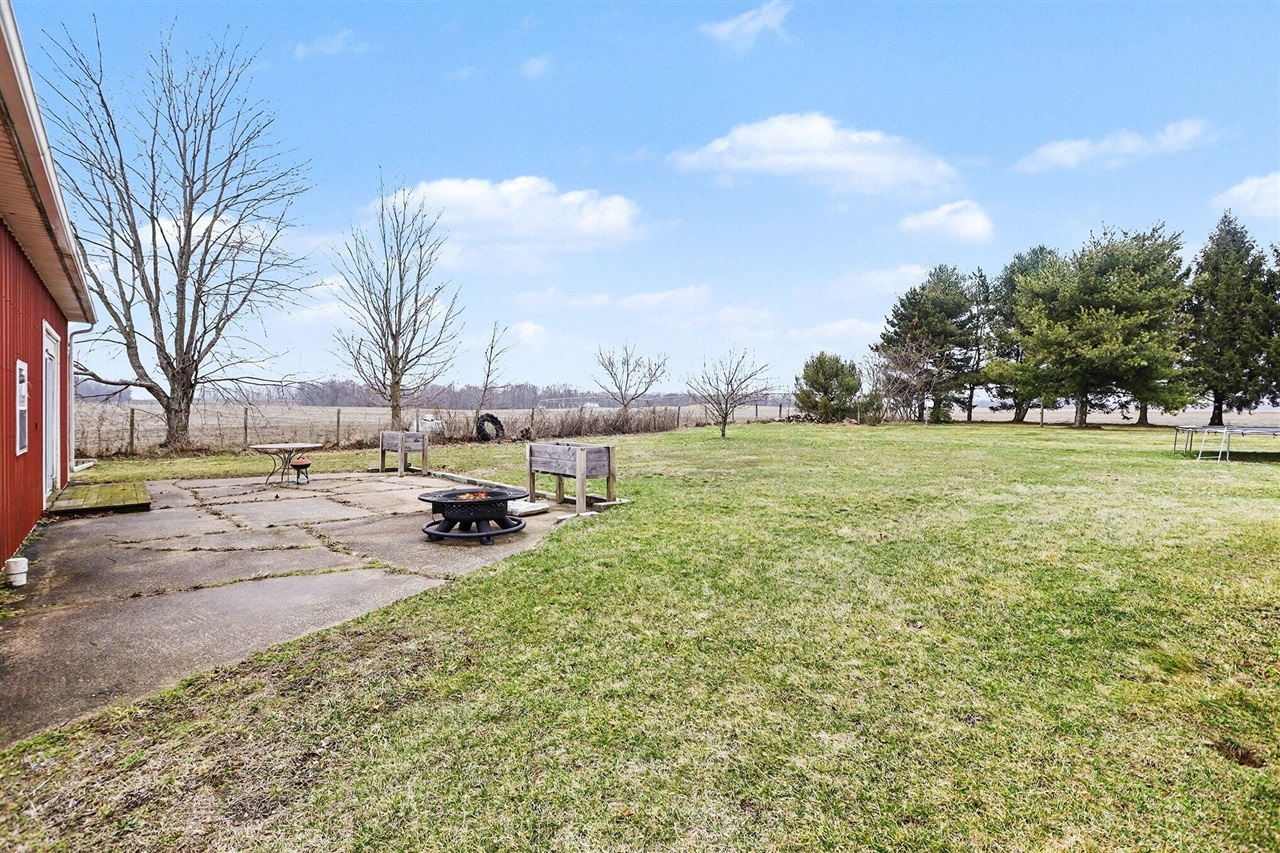 89836 23rd Street, Schoolcraft, MI, 49087-9602