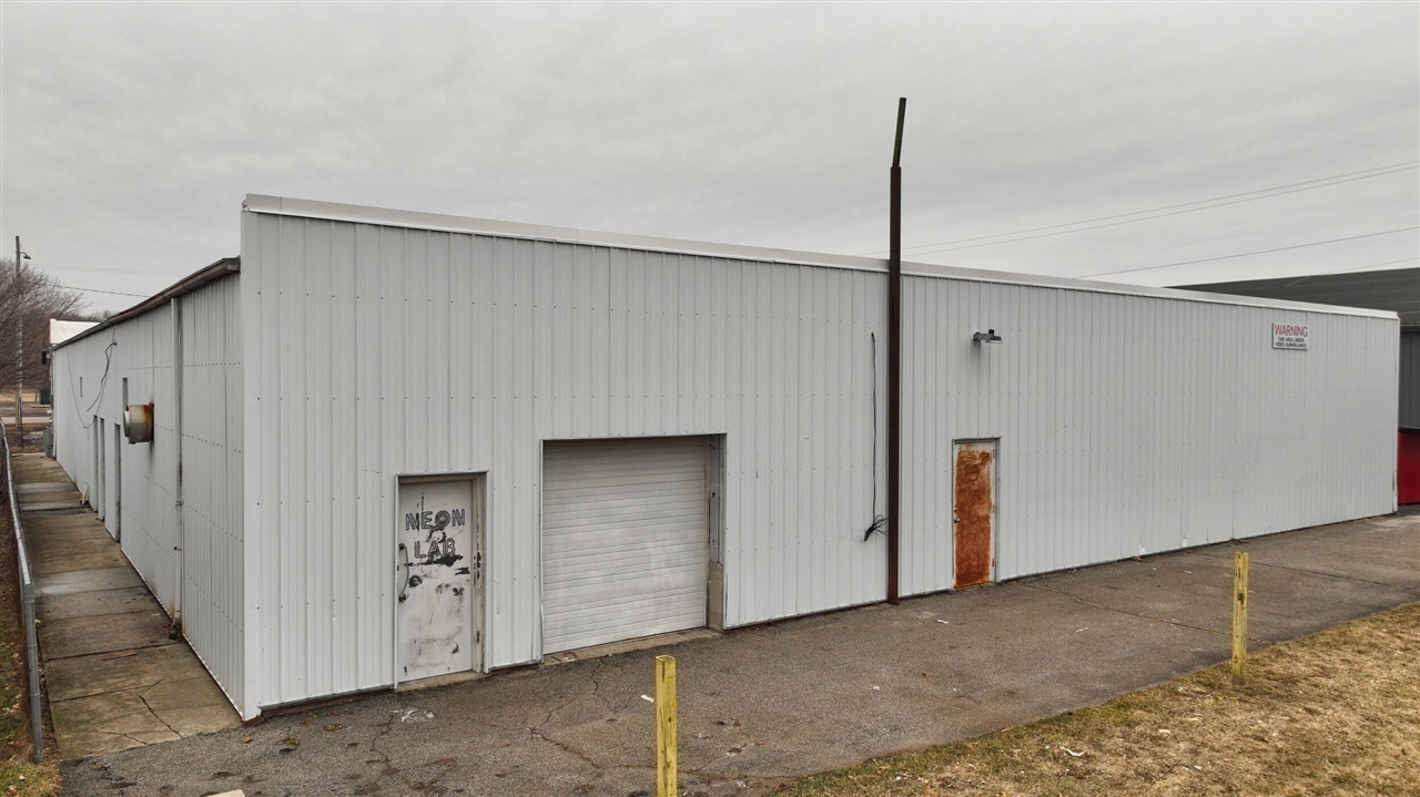 Road, Saginaw, MI, 48603-2454