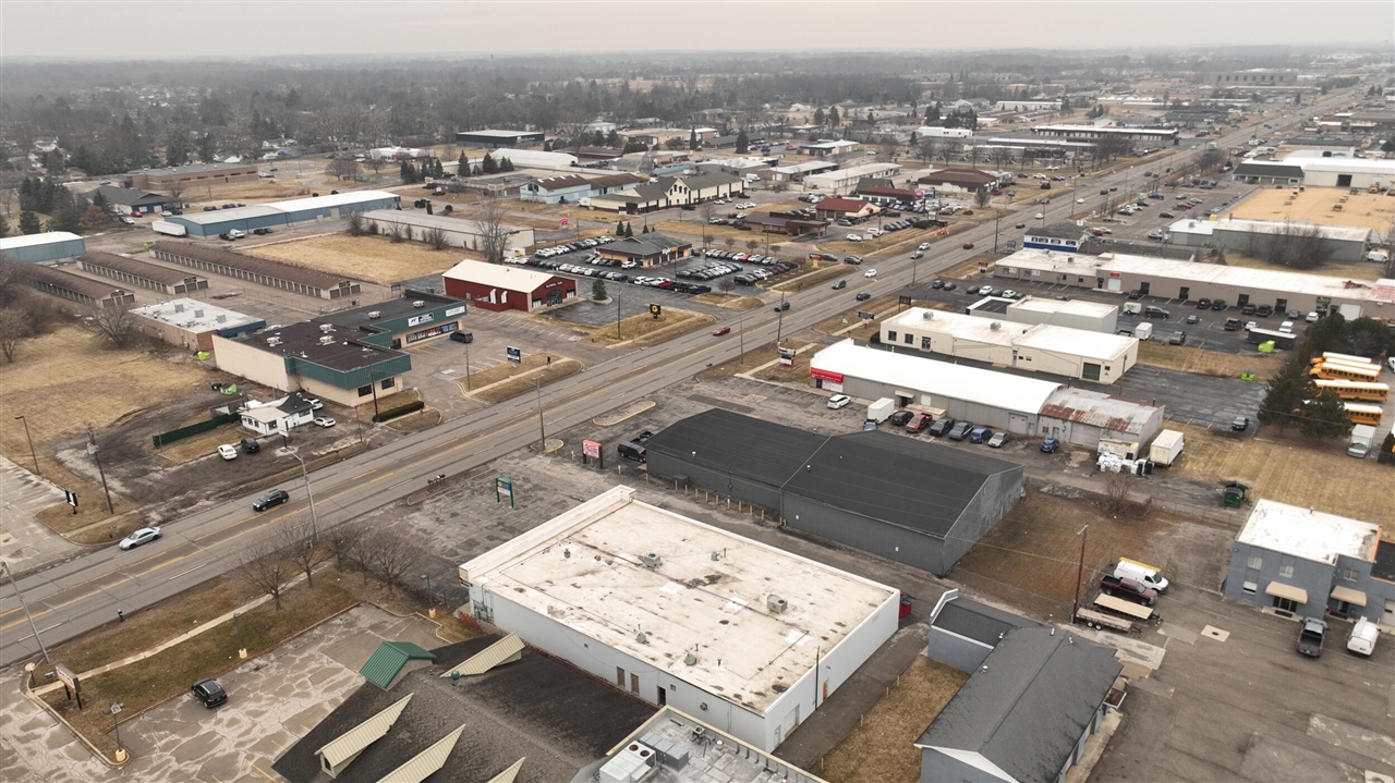 Road, Saginaw, MI, 48603-2454