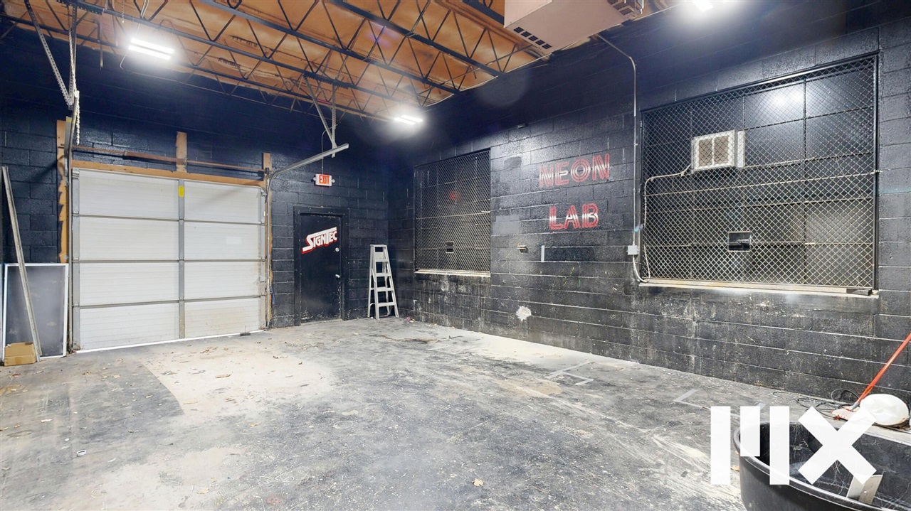 Road, Saginaw, MI, 48603-2454