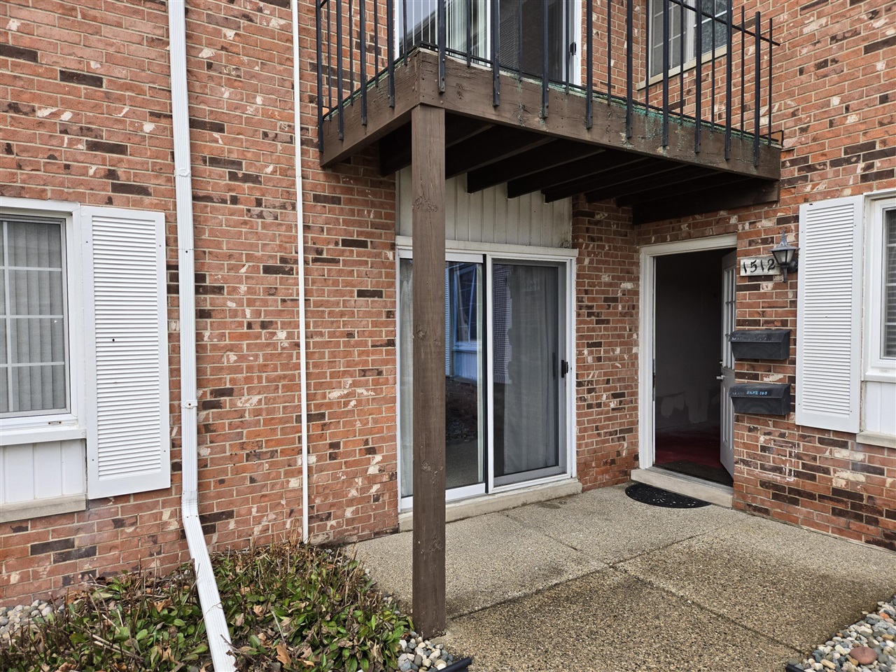 1512 Normandy Road UNIT&nbsp;105, Royal Oak, MI, 48073-2452