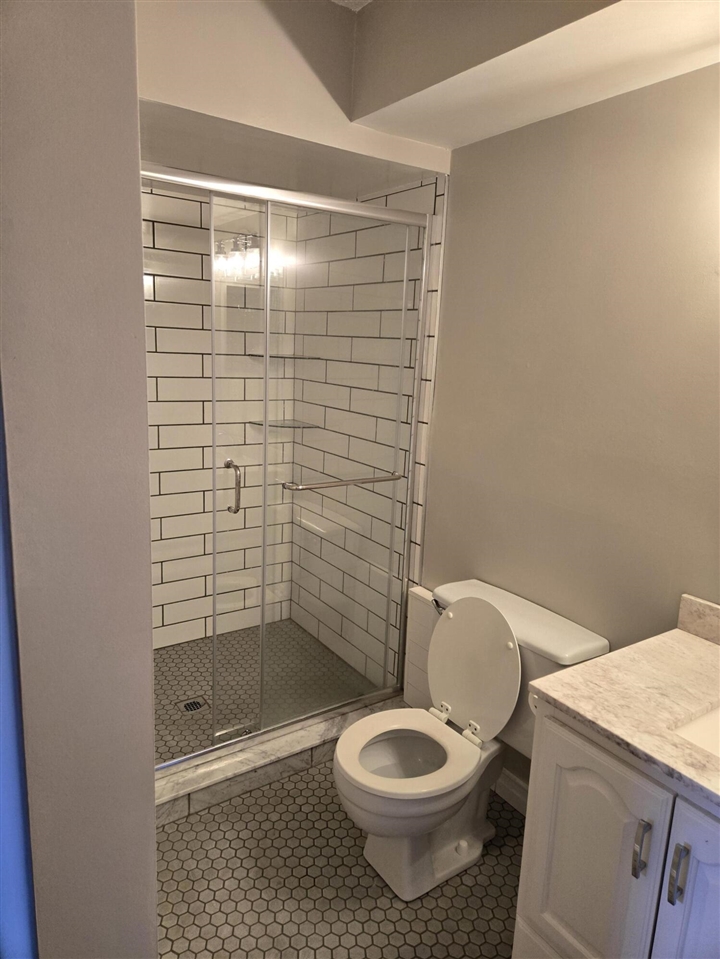 1512 Normandy Road UNIT&nbsp;105, Royal Oak, MI, 48073-2452