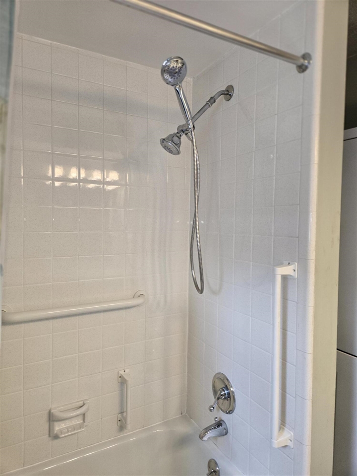 1512 Normandy Road UNIT&nbsp;105, Royal Oak, MI, 48073-2452