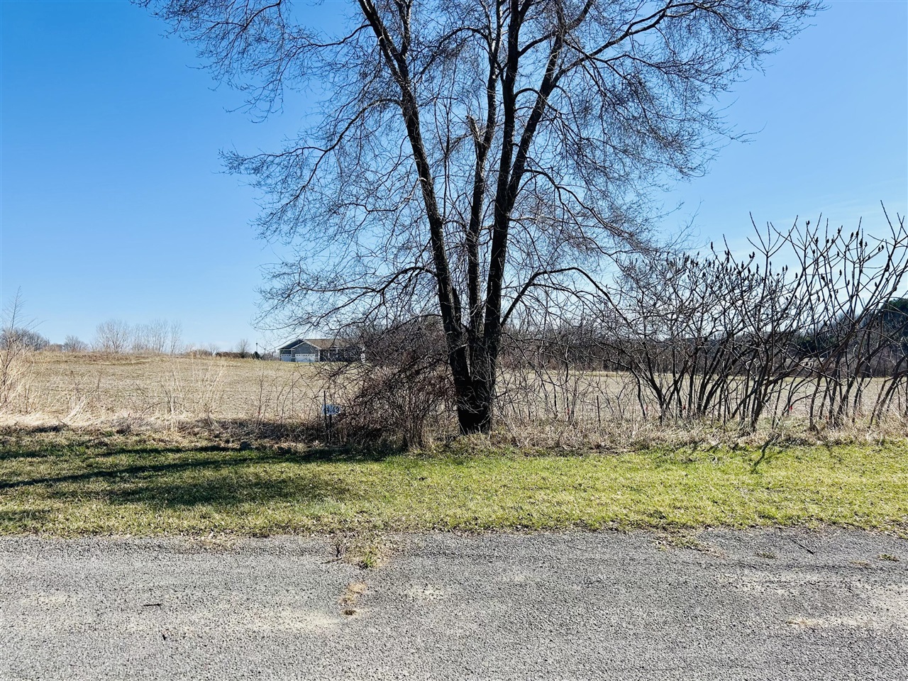 Photo of property for sale at 7625 Gold Drop Overlook, Berrien Springs MI 49103