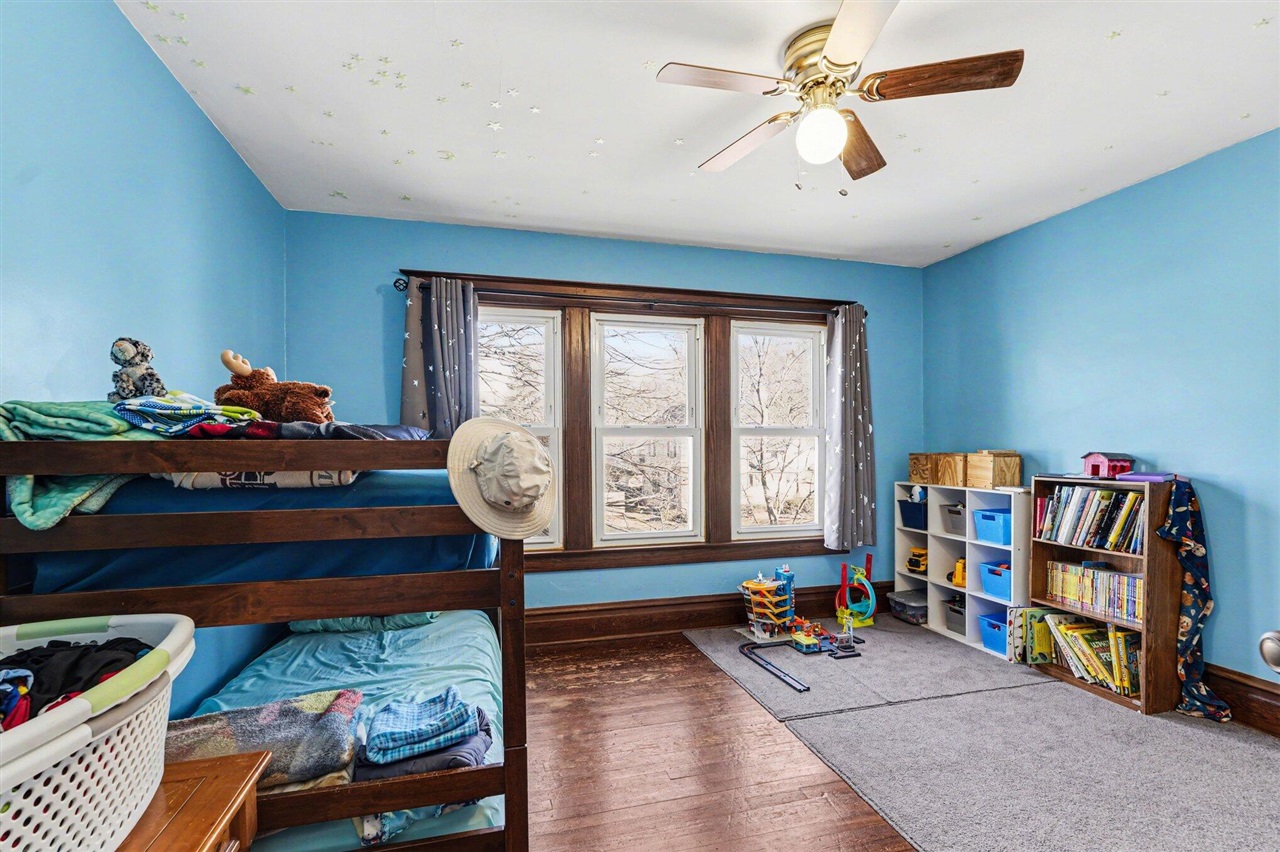 702 N Nottawa Street, Sturgis, MI, 49091