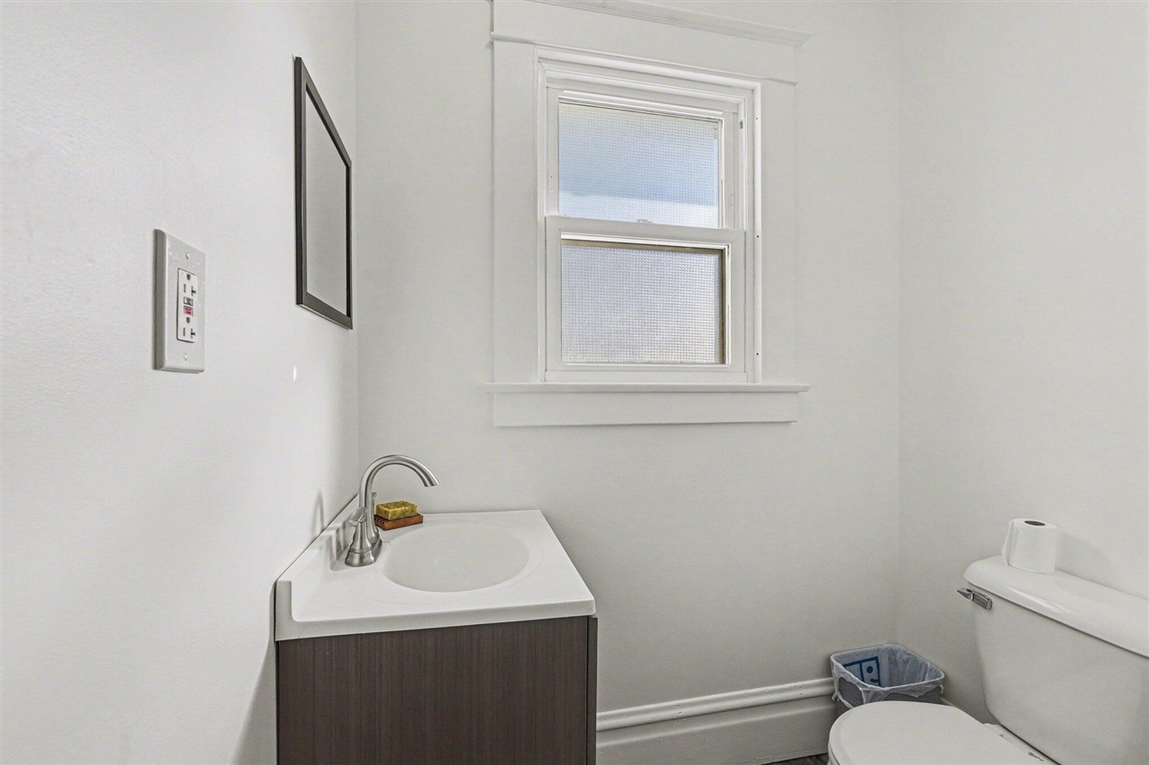 702 N Nottawa Street, Sturgis, MI, 49091