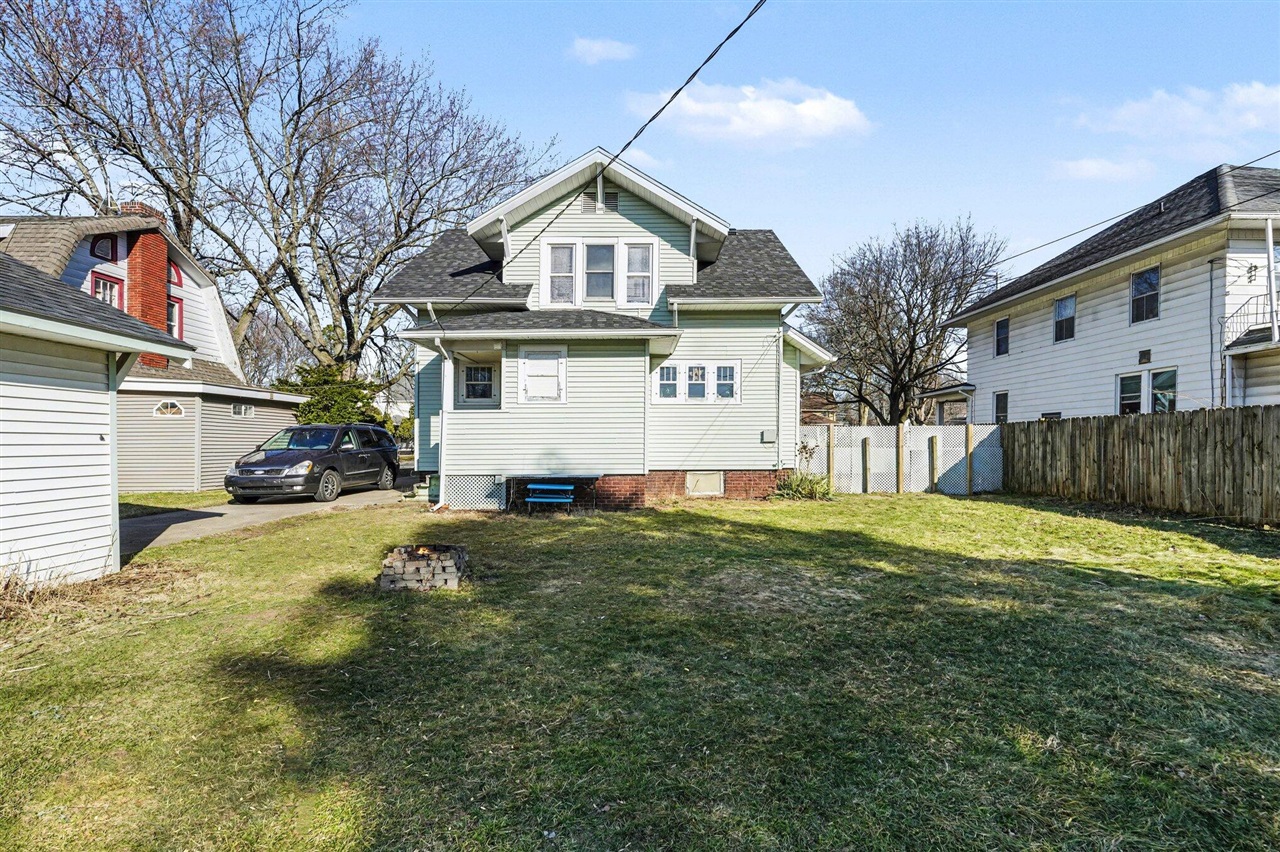 702 N Nottawa Street, Sturgis, MI, 49091