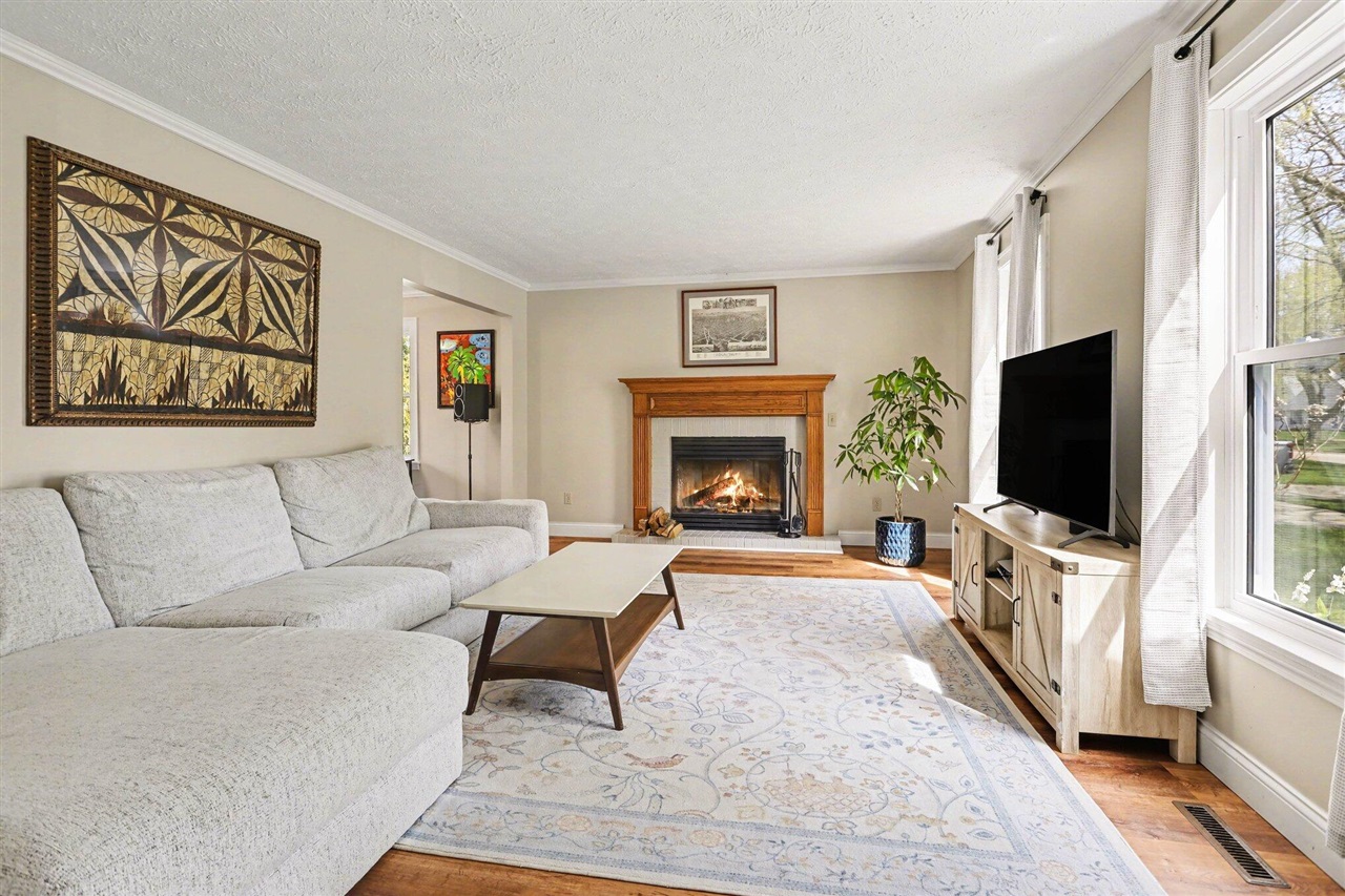 7657 Cottonwood, Richland, MI, 49083-9748