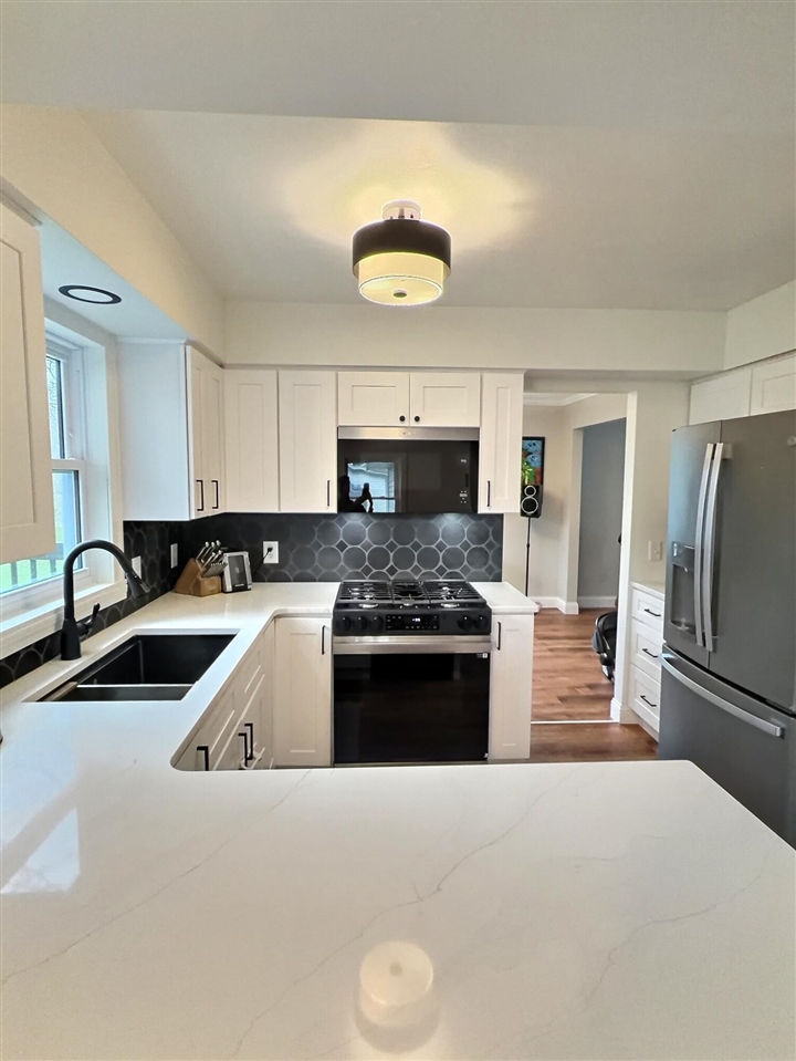 7657 Cottonwood, Richland, MI, 49083-9748