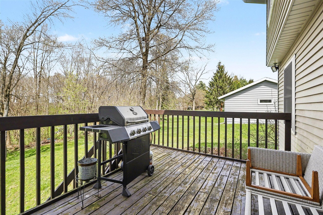 7657 Cottonwood, Richland, MI, 49083-9748