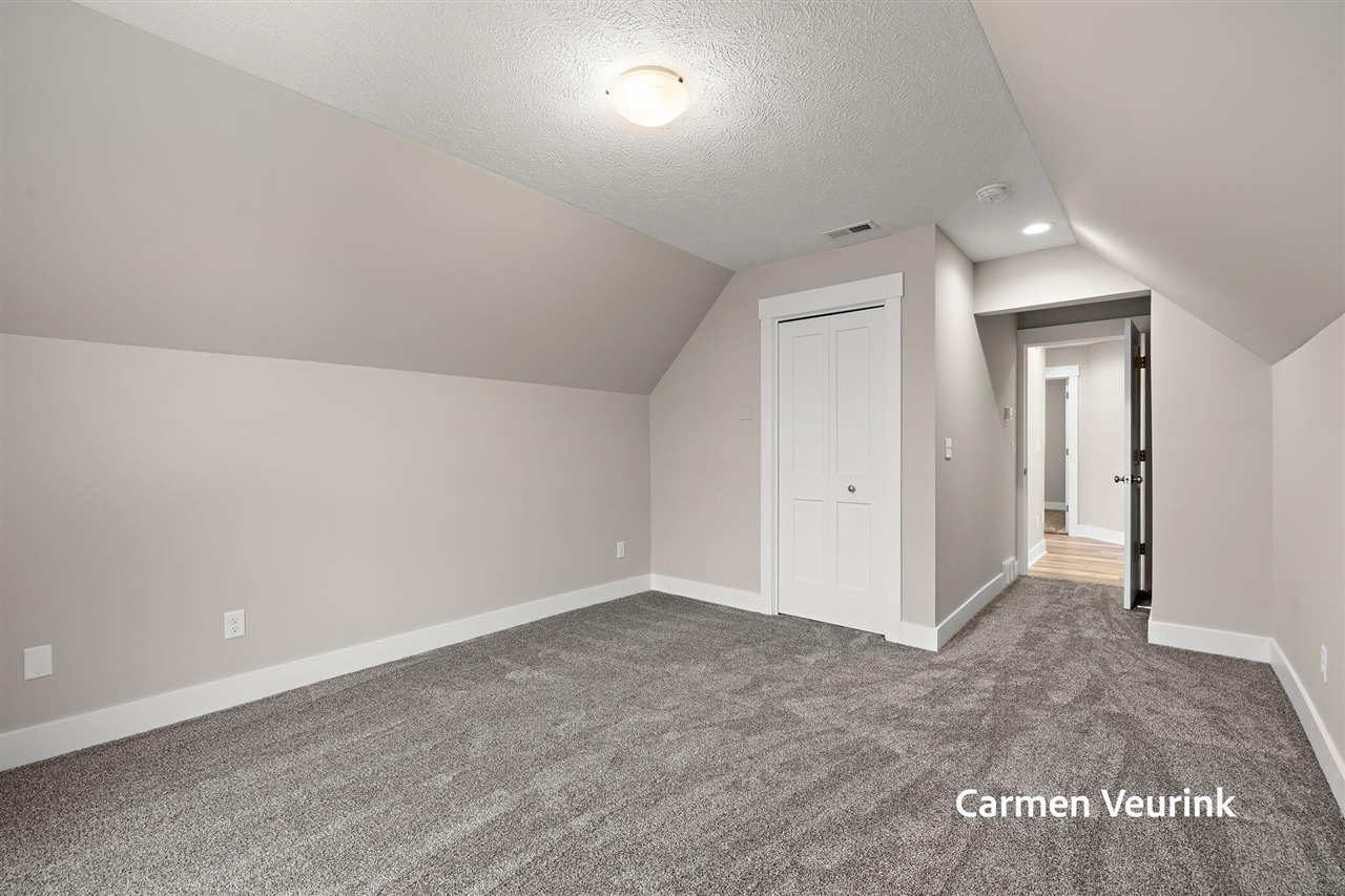 10971 Lance Avenue, Allendale, MI, 49401-7315