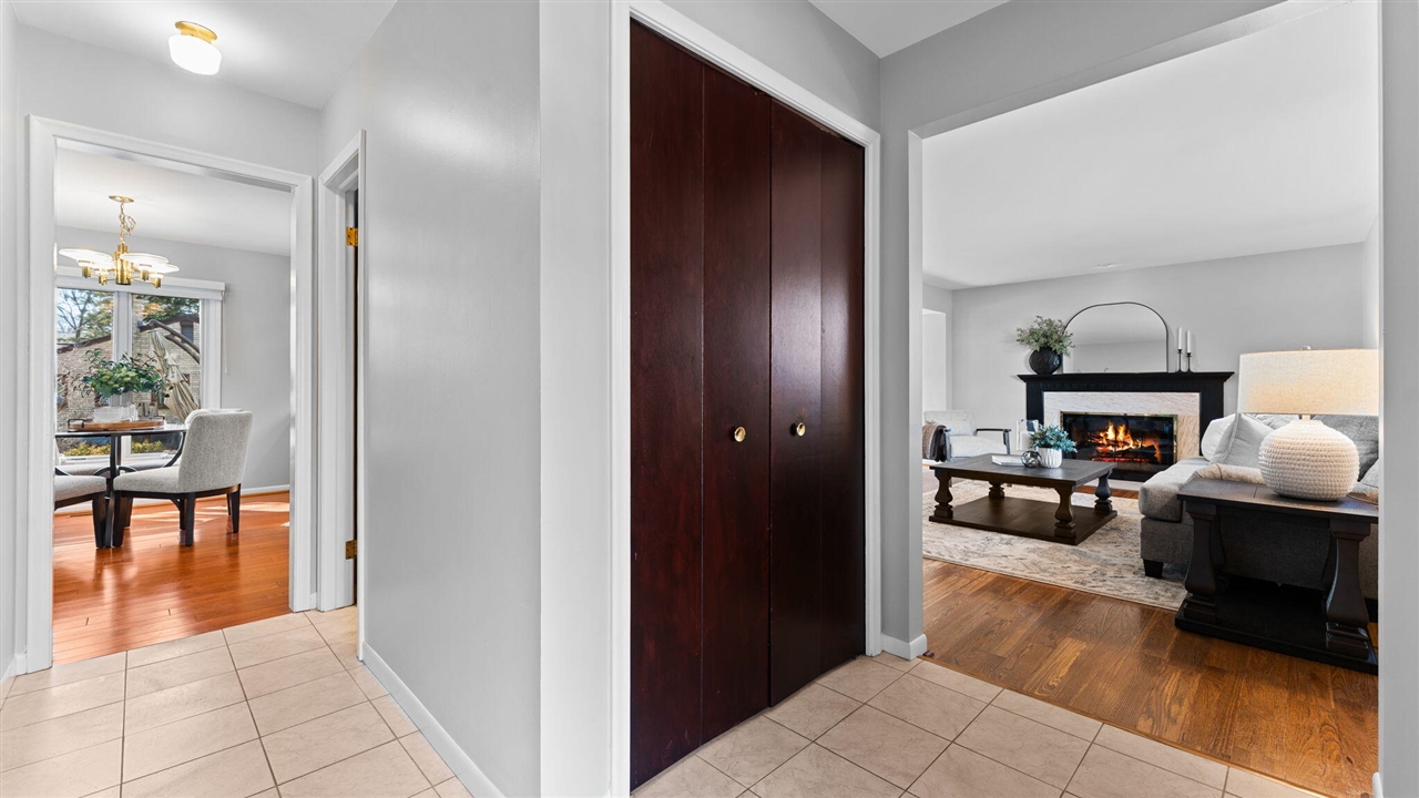 3540 Windemere Drive, Ann Arbor, MI, 48105-2842