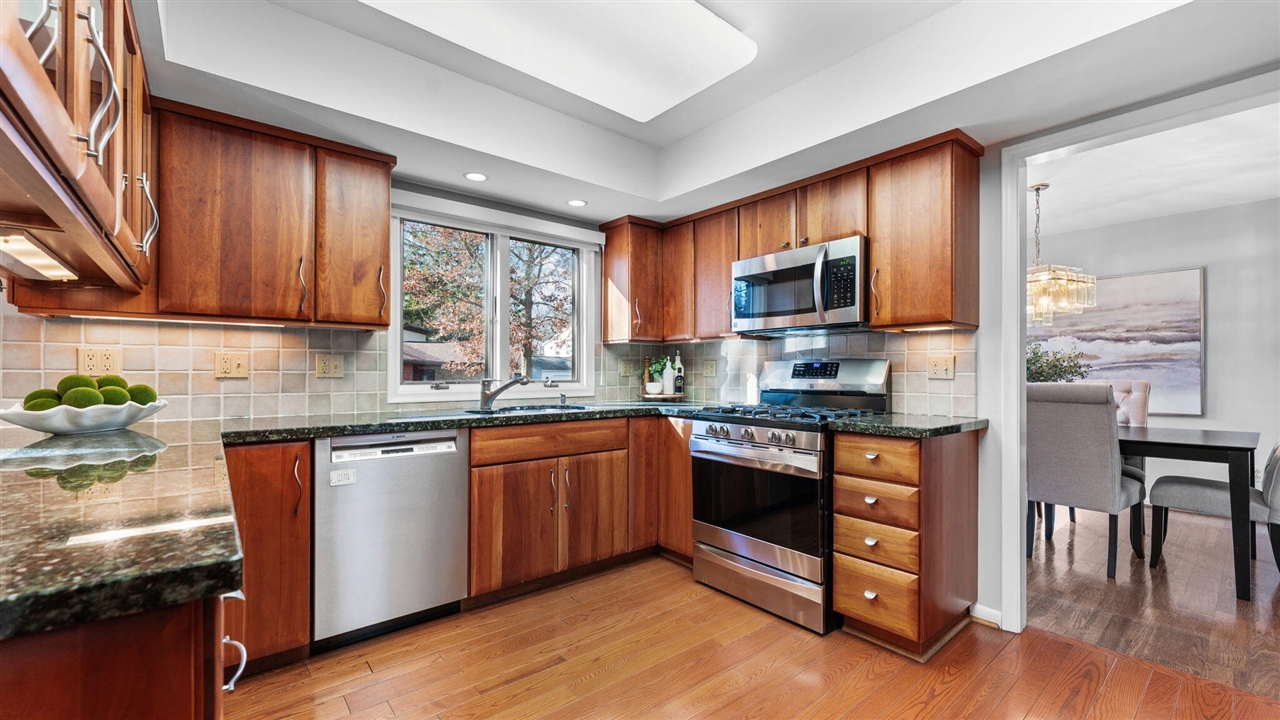 3540 Windemere Drive, Ann Arbor, MI, 48105-2842