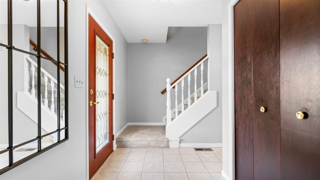 3540 Windemere Drive, Ann Arbor, MI, 48105-2842