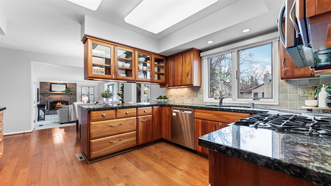 3540 Windemere Drive, Ann Arbor, MI, 48105-2842