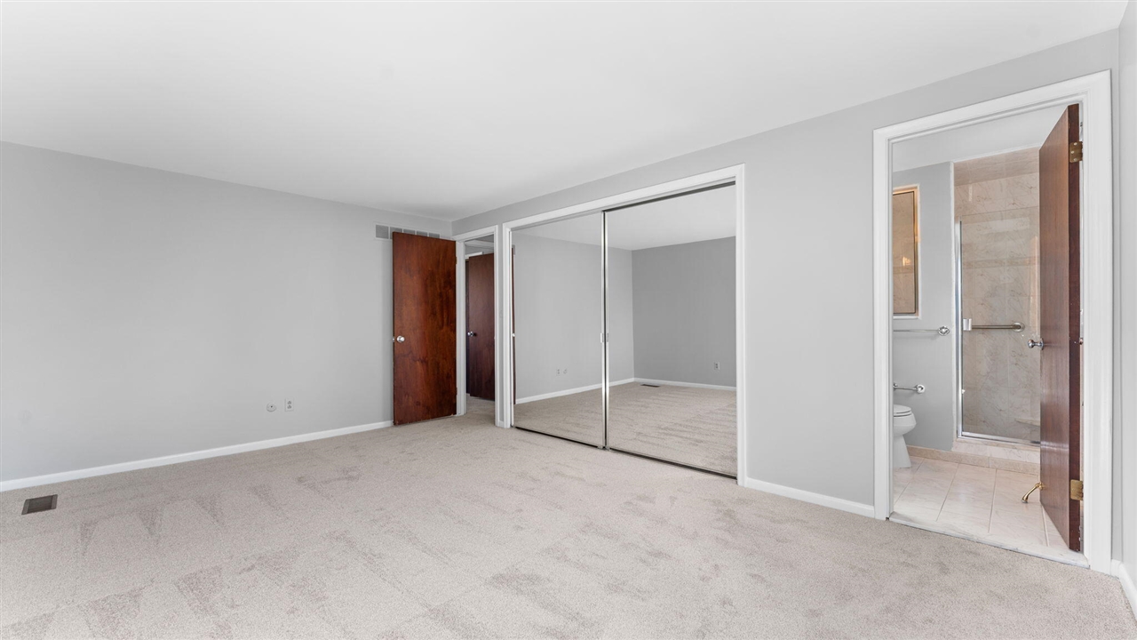 3540 Windemere Drive, Ann Arbor, MI, 48105-2842