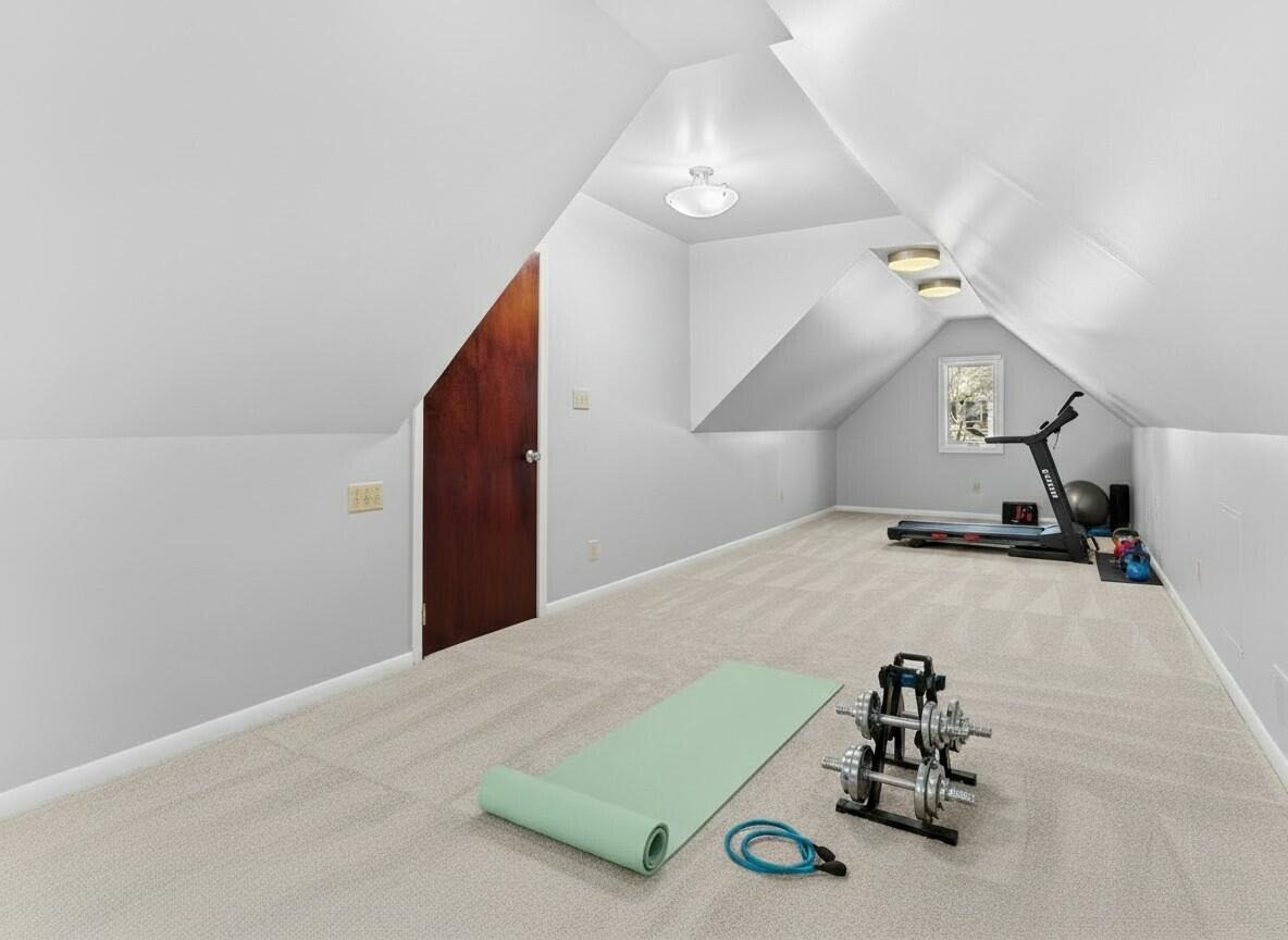 3540 Windemere Drive, Ann Arbor, MI, 48105-2842