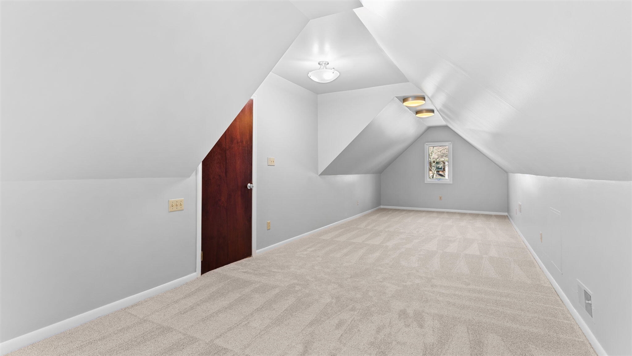 3540 Windemere Drive, Ann Arbor, MI, 48105-2842