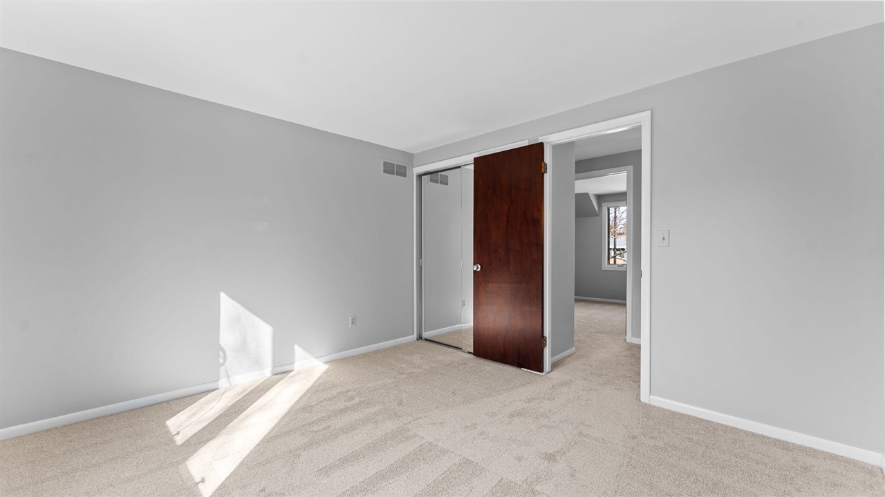 3540 Windemere Drive, Ann Arbor, MI, 48105-2842