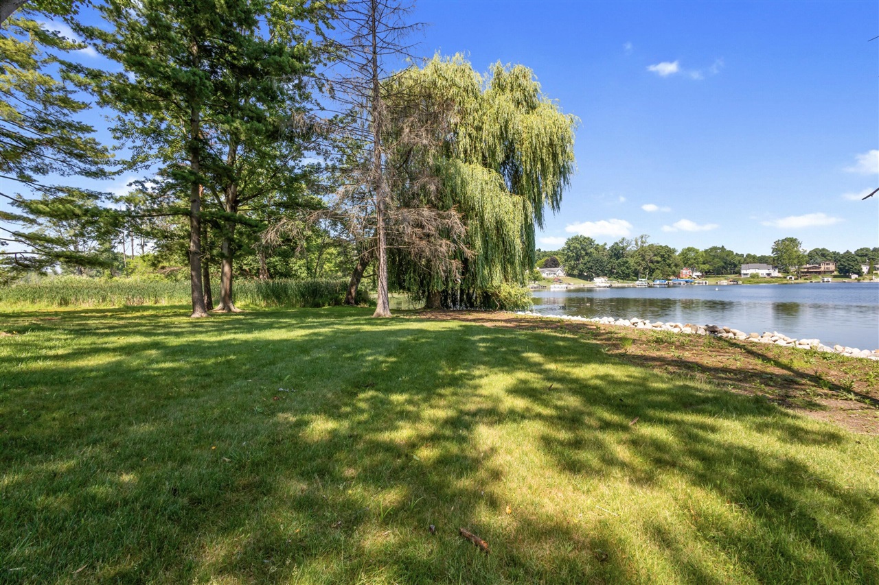 15665 Portage Road photo 16