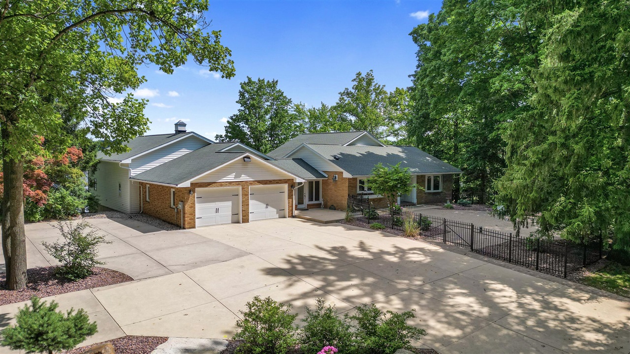 15665 Portage Road photo 18