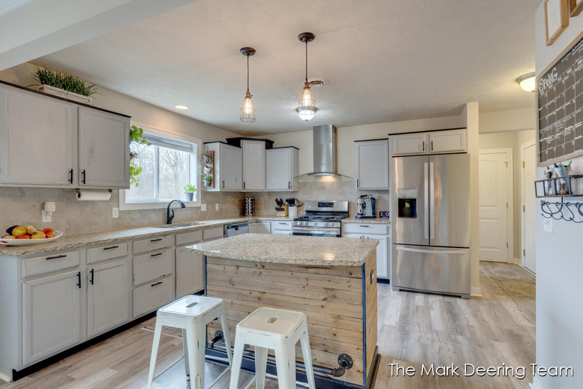 8471 45th Street, Ada, MI, 49301-9254